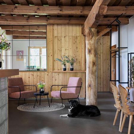 Aparthotel Holzhackerin - the charming Haus am Berg Schladming Exterior foto