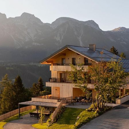 Aparthotel Holzhackerin - the charming Haus am Berg Schladming Exterior foto