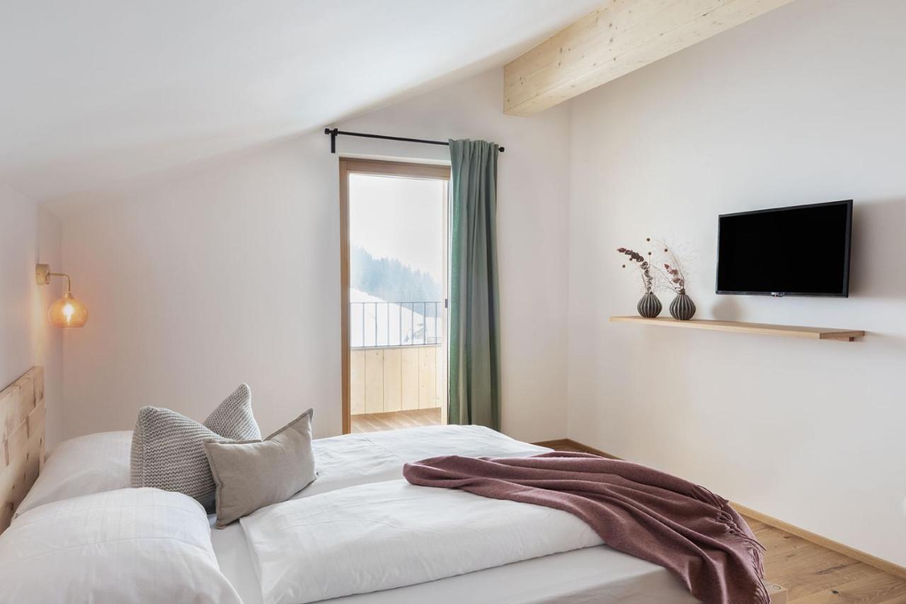 Aparthotel Holzhackerin - the charming Haus am Berg Schladming Exterior foto
