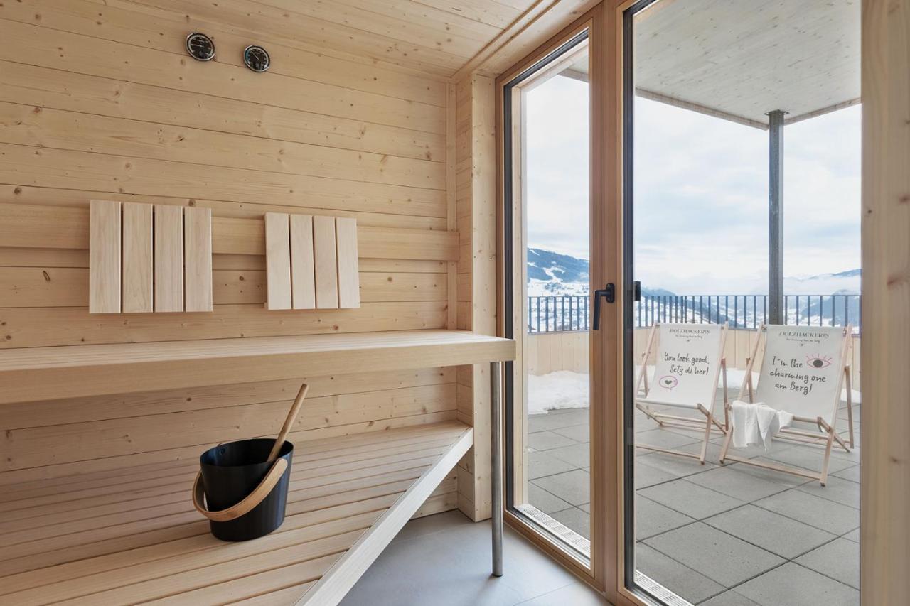 Aparthotel Holzhackerin - the charming Haus am Berg Schladming Exterior foto
