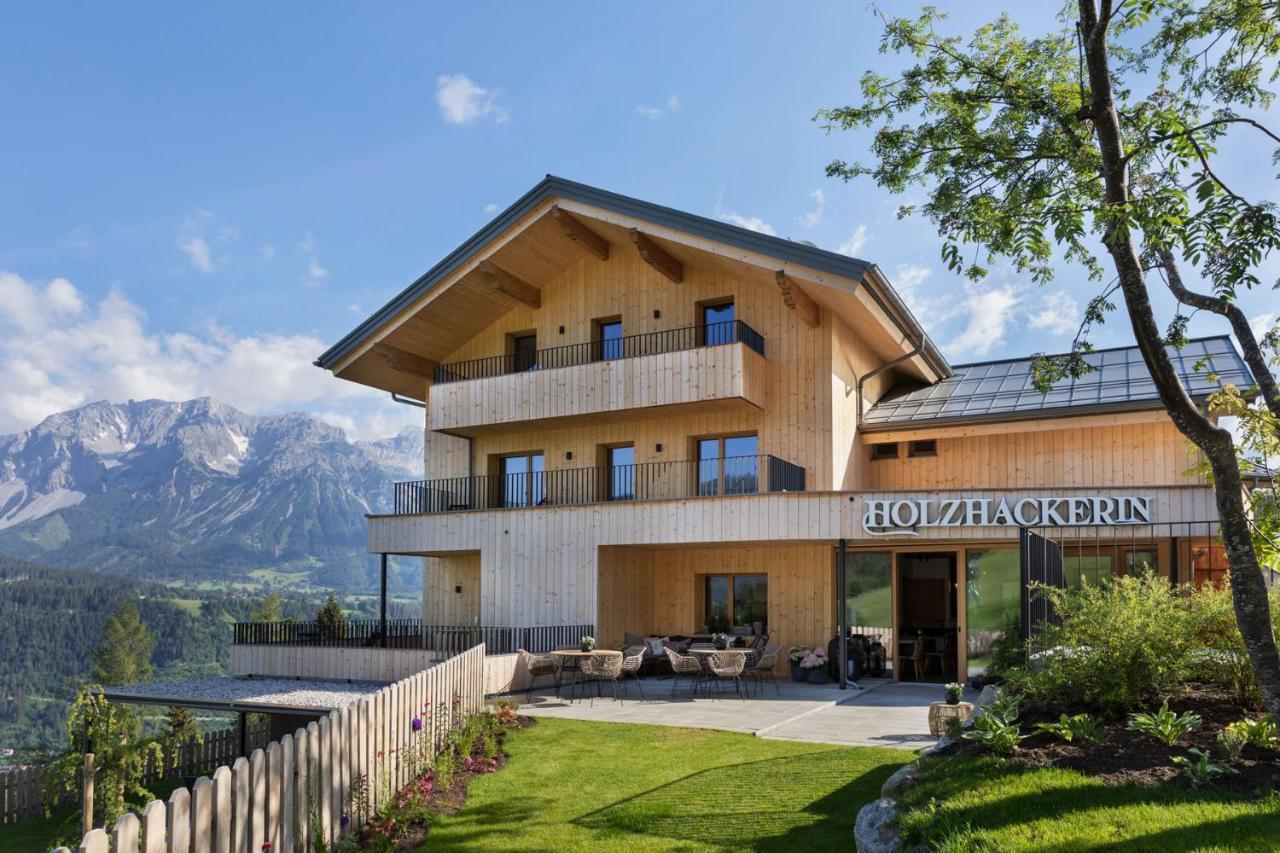 Aparthotel Holzhackerin - the charming Haus am Berg Schladming Exterior foto