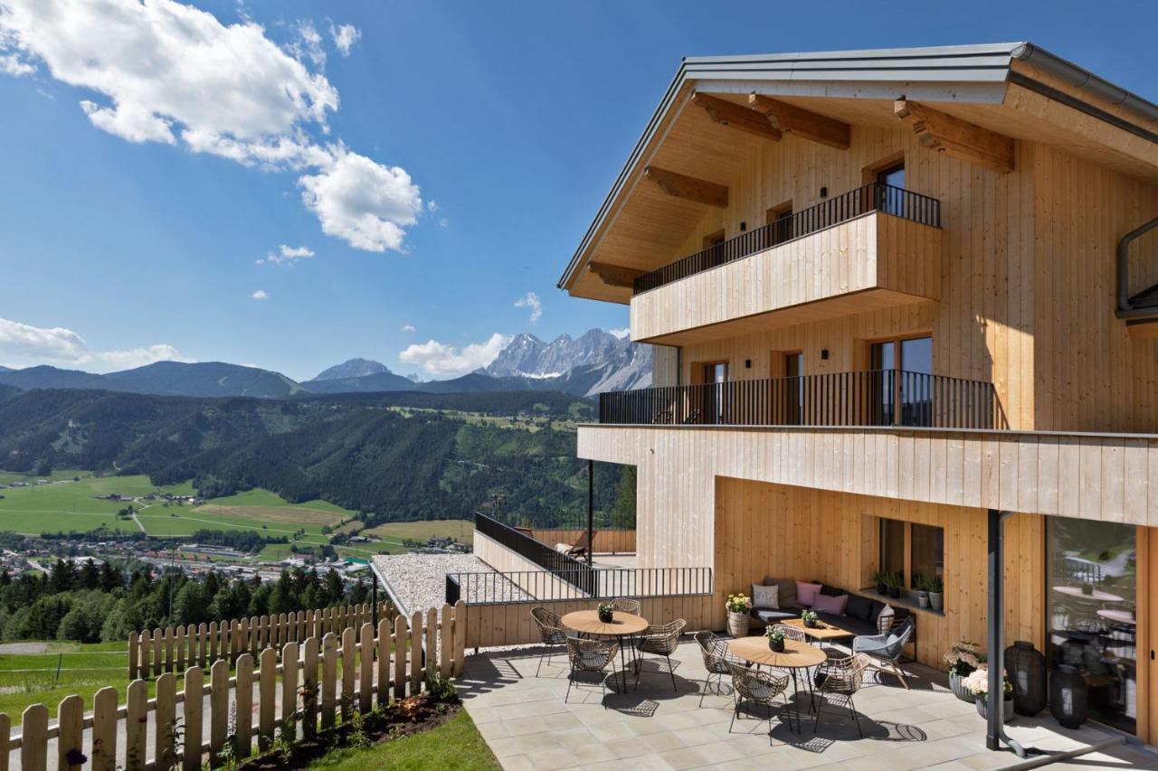 Aparthotel Holzhackerin - the charming Haus am Berg Schladming Exterior foto