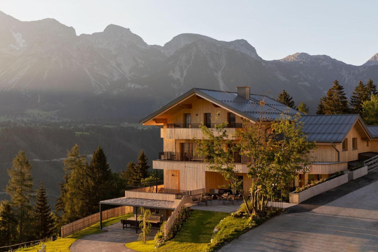 Aparthotel Holzhackerin - the charming Haus am Berg Schladming Exterior foto