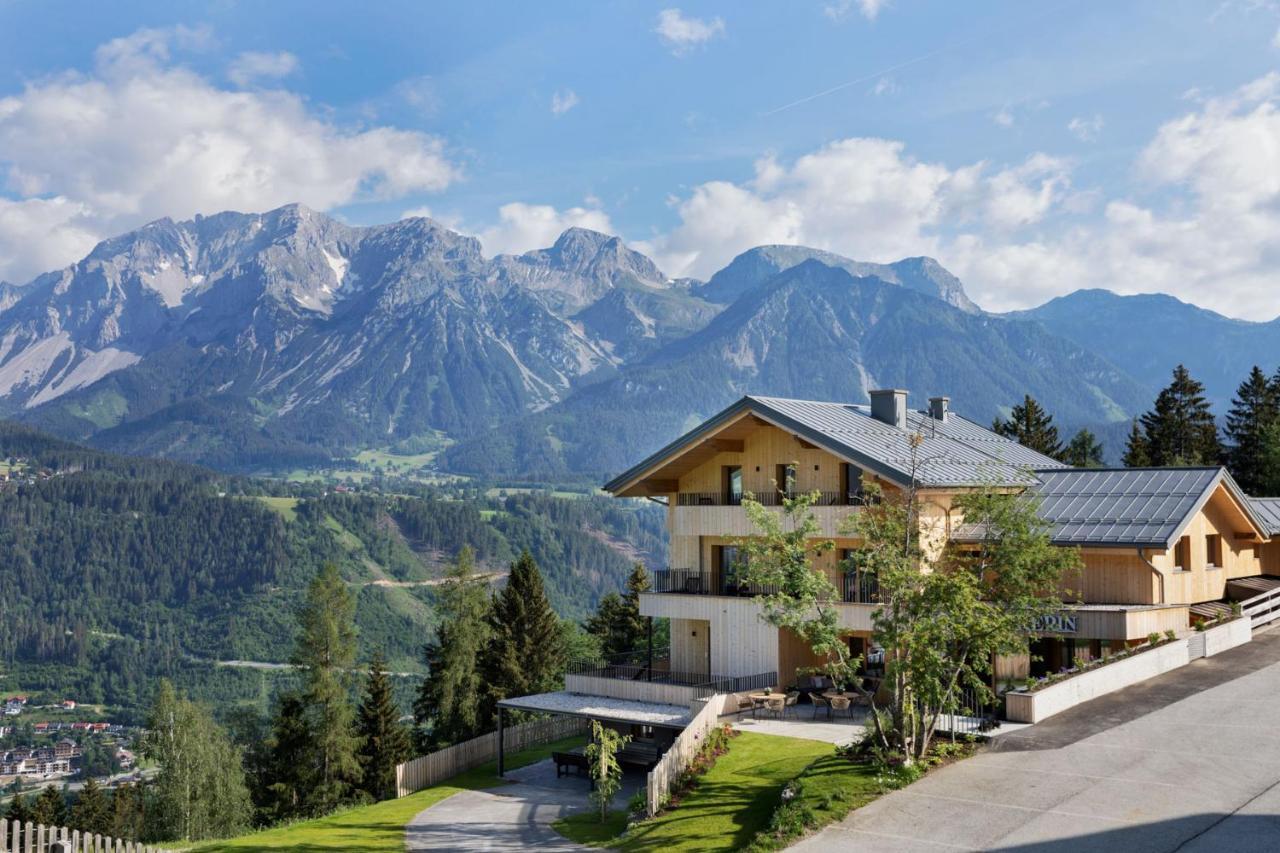 Aparthotel Holzhackerin - the charming Haus am Berg Schladming Exterior foto